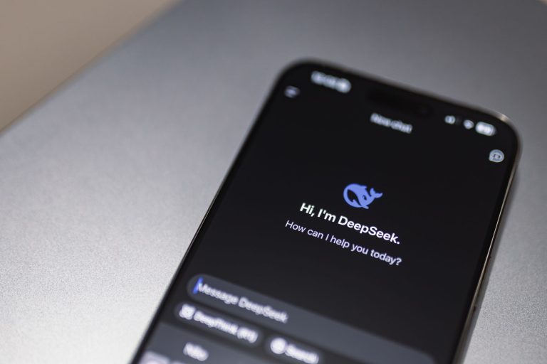 Deepseek Vs Chatgpt: Which Is Better for Mathgpt Users?